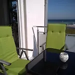 Mit Meerblick, 2 Schlafzimmer, Sued- Balkon, Parkplatz Daire