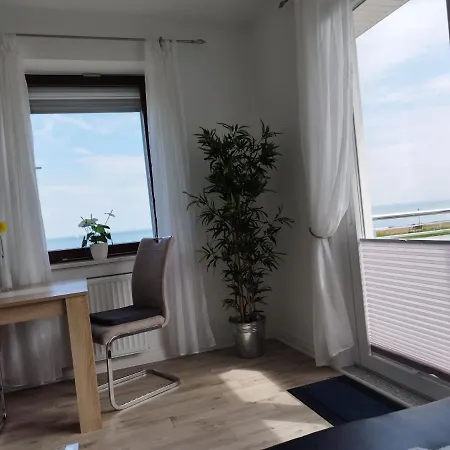 Mit Meerblick, 2 Schlafzimmer, Sued- Balkon, Parkplatz * Dahme (Schleswig-Holstein)