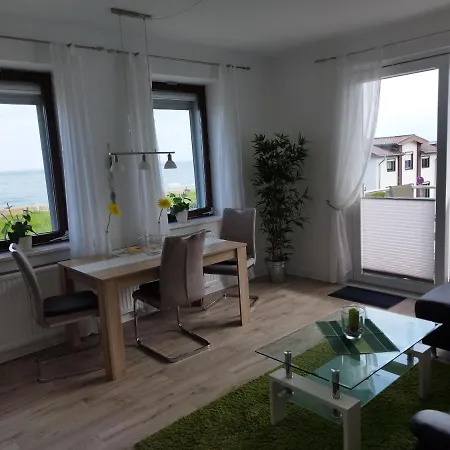 Mit Meerblick, 2 Schlafzimmer, Sued- Balkon, Parkplatz * Dahme (Schleswig-Holstein)