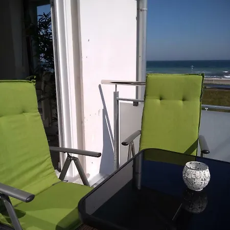 Mit Meerblick, 2 Schlafzimmer, Sued- Balkon, Parkplatz Διαμέρισμα