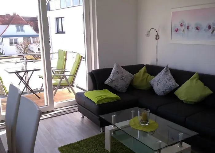 Apartamento Mit Meerblick, 2 Schlafzimmer, Sued- Balkon, Parkplatz